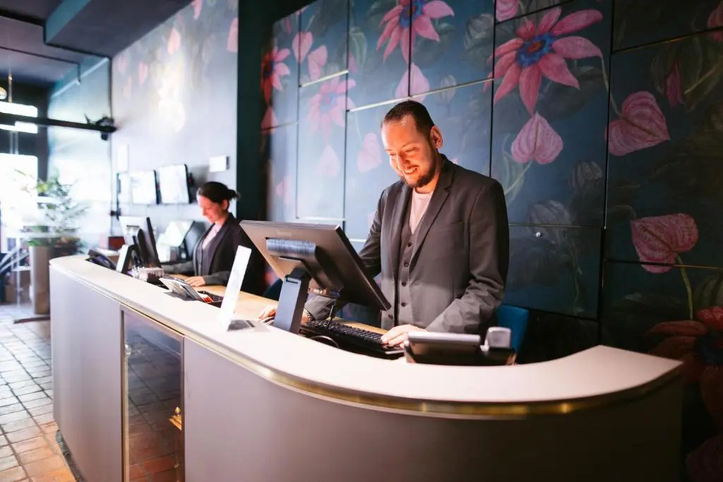 Photo - Ambassador City Centre Hotel