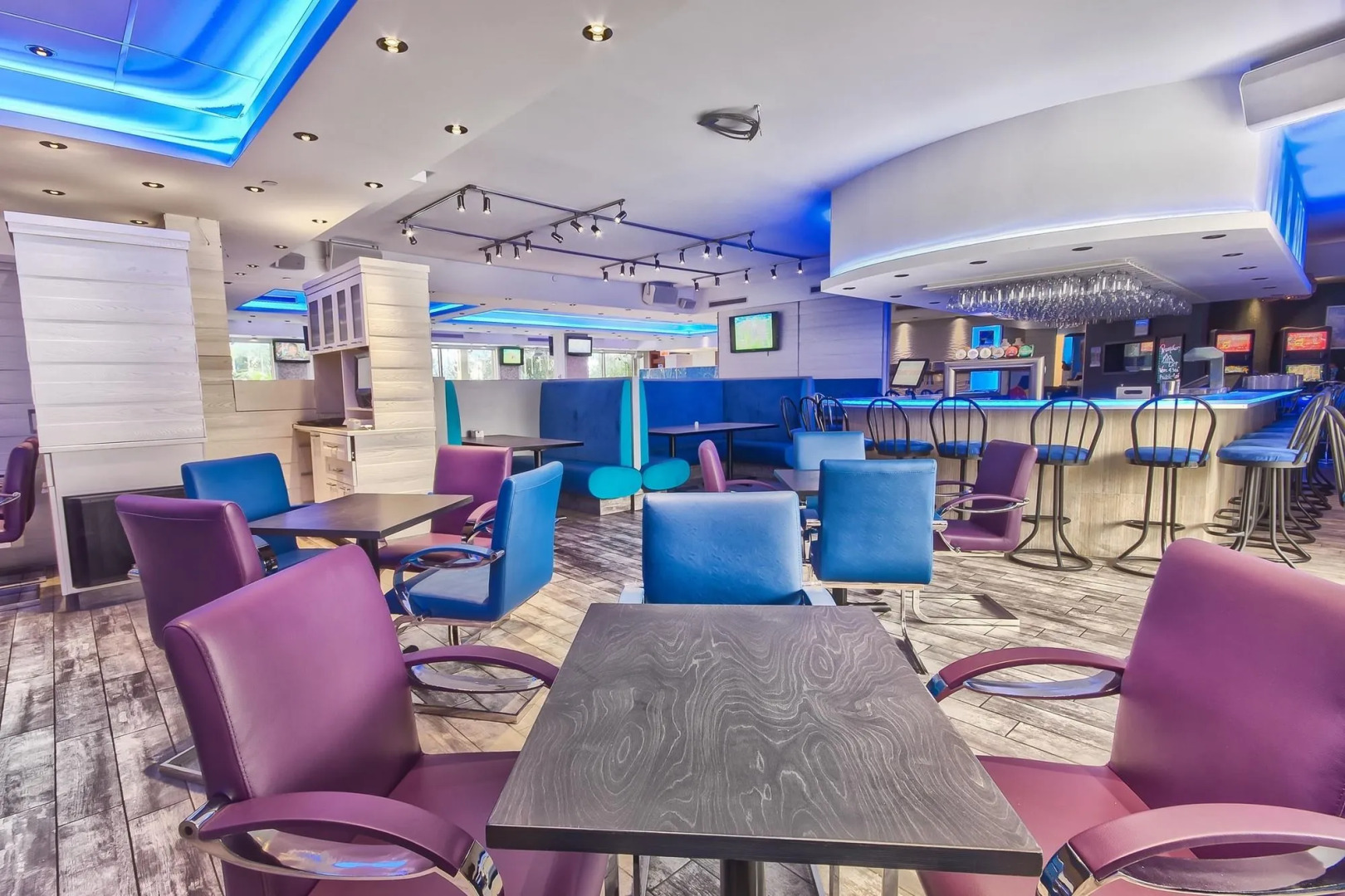 Foto - L'Hôtel Québec par JARO