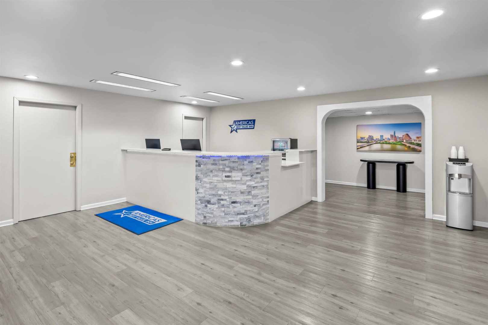 Photo - Americas Best Value Inn Austin