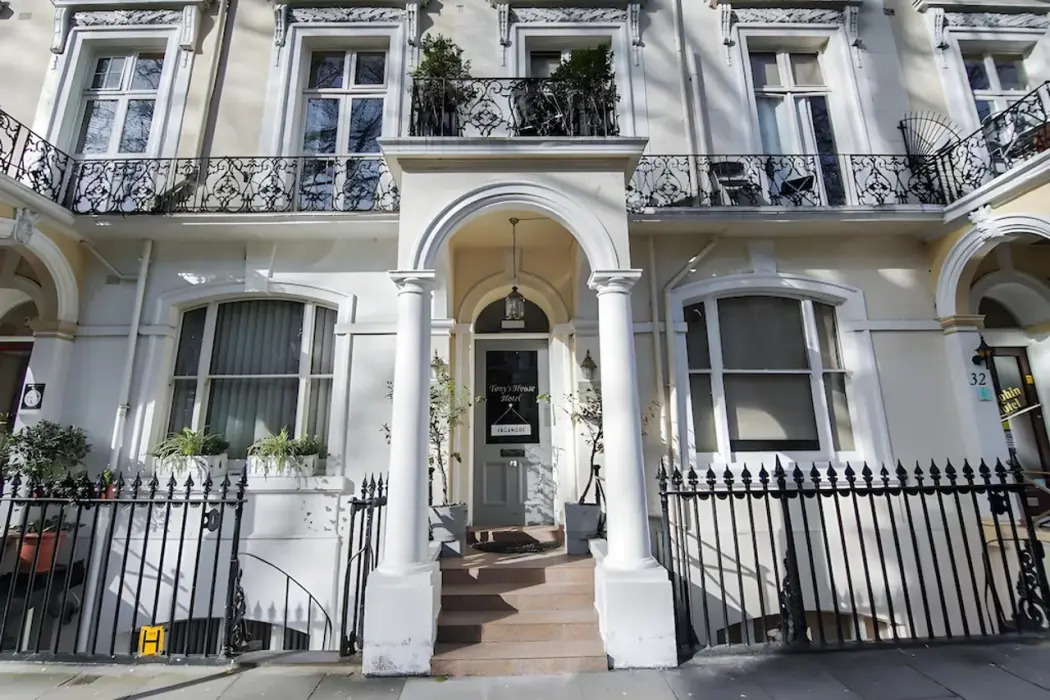 Photo - Tony's House Hotel