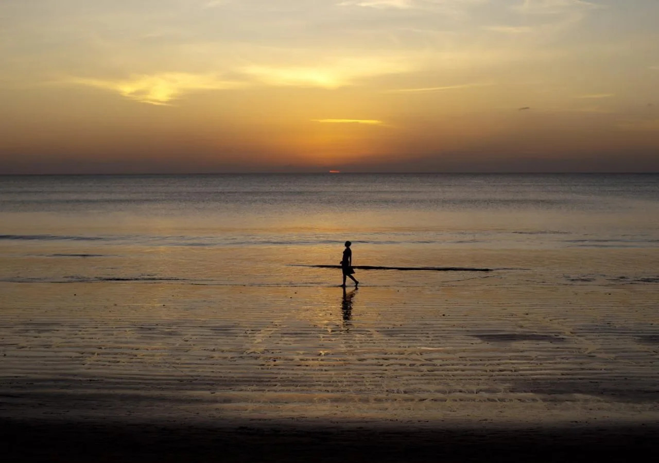 Foto - The Open House Jimbaran Bali