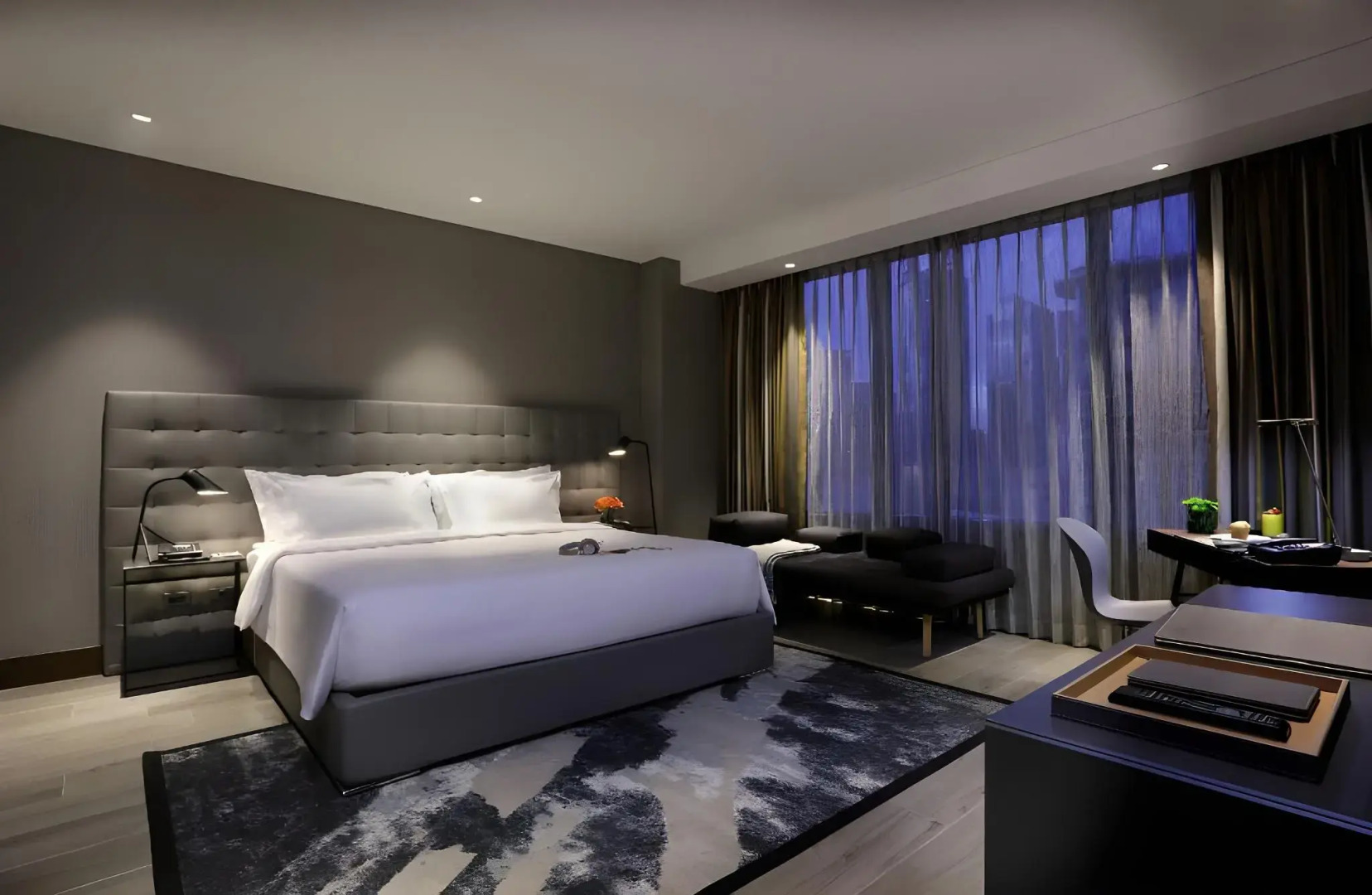 Foto - Makati Diamond Residences