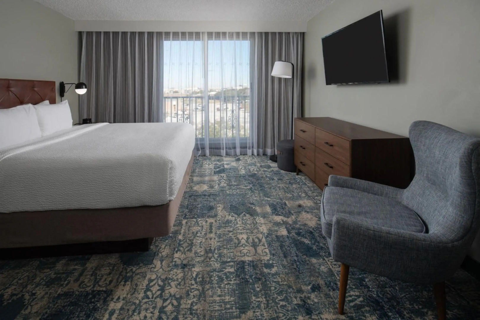 Photo - Four Points by Sheraton Suites Tampa Airport Westshore