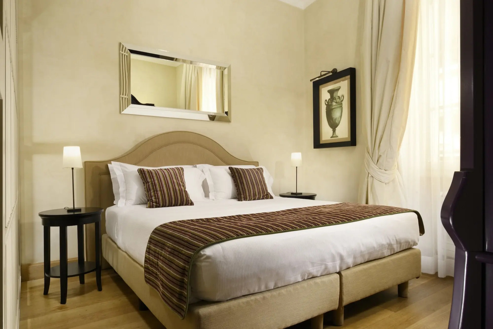 Photo - San Firenze Suites & Spa