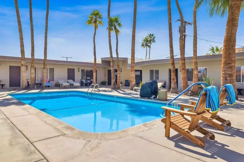 Photo - Lido Palms Resort and Spa