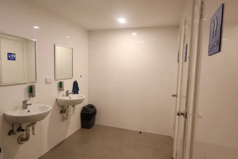 Foto - Quokka Backpackers Hostel Perth - note - Valid passport required to check in