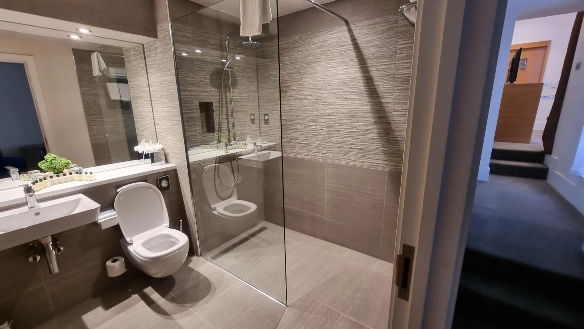 Photo - SpringHill Suites by Marriott New York Manhattan Times Square