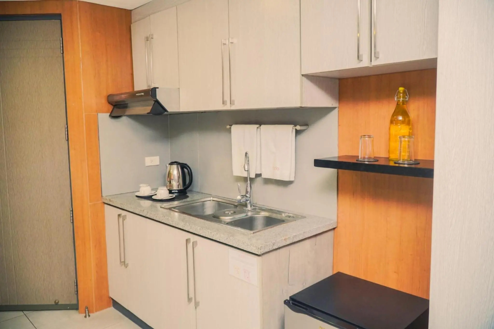 Foto - Jade Hotel & Suites