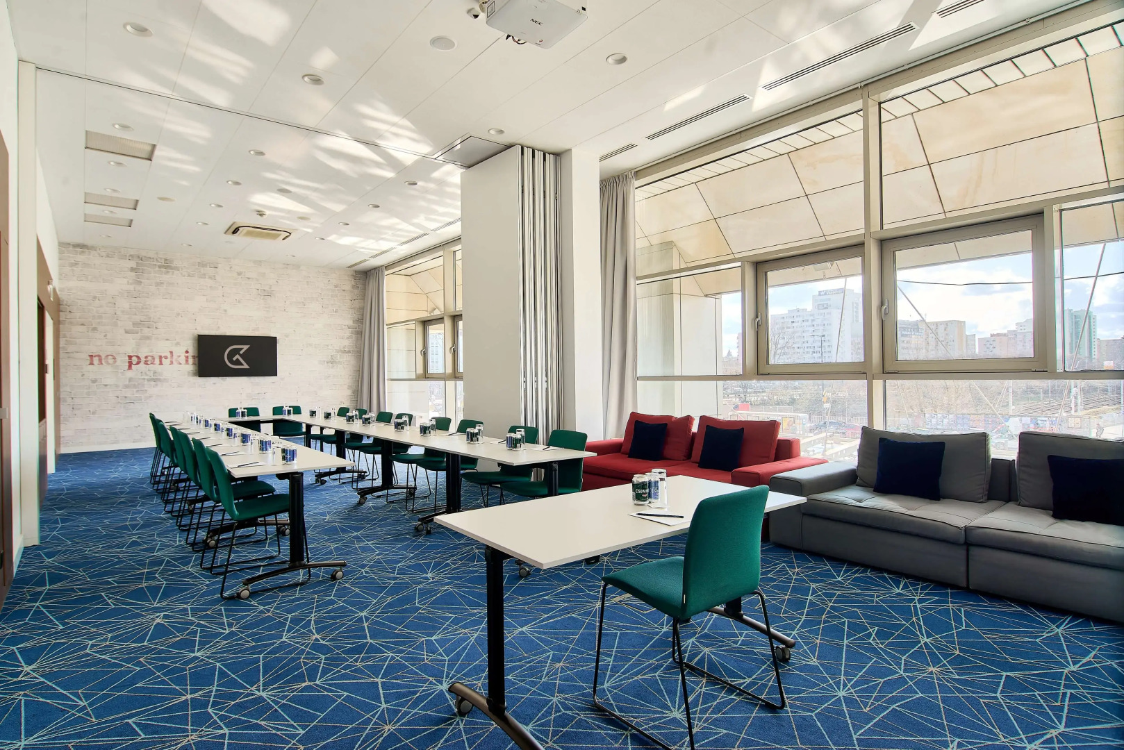 Photo - Golden Tulip Warszawa Centrum