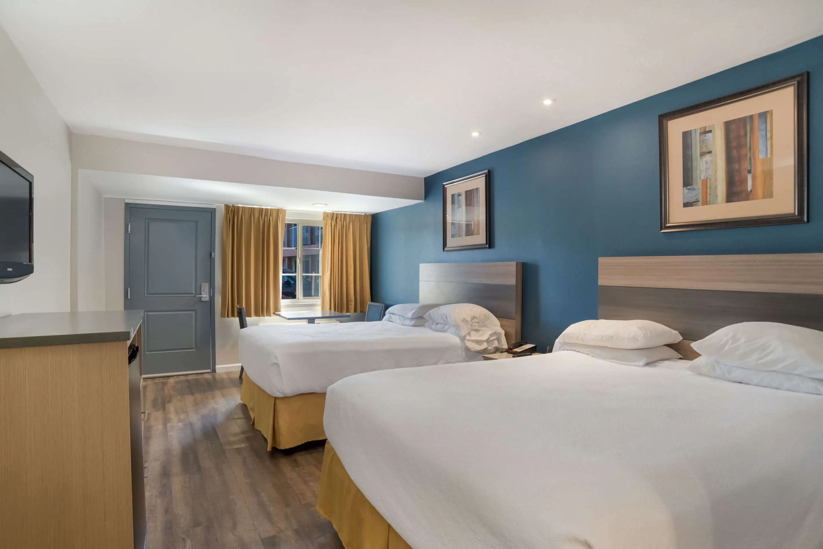 Photo - SureStay Hotel by Best Western San Rafael