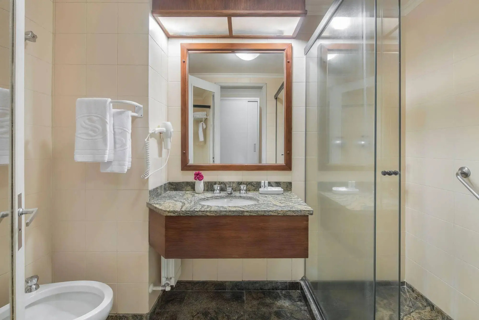 Foto - Serrazul Hotel