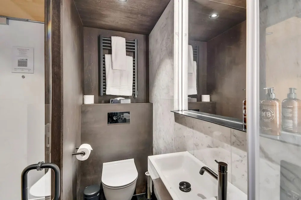 Foto - Stow Away Waterloo