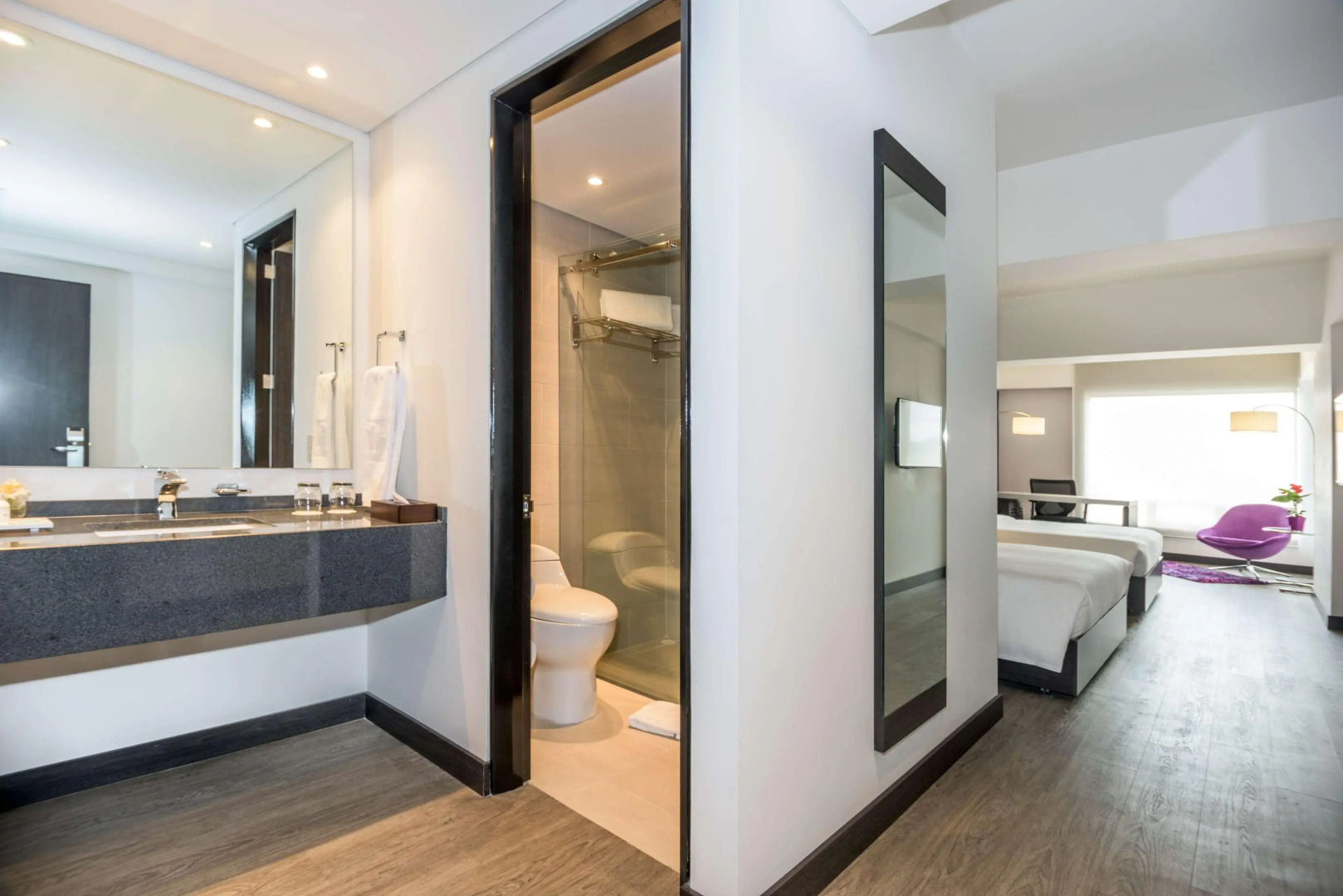 Photo - NH Bogota Urban 26 Royal