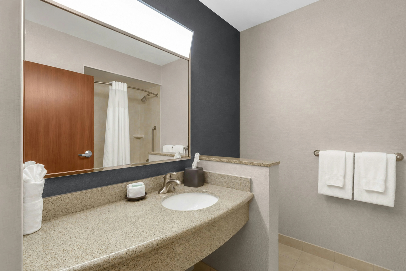 Foto - Courtyard by Marriott Fort Worth West at Cityview