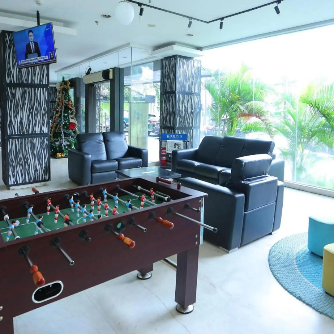Foto - Super OYO Townhouse OAK Hotel Fiducia Pondok Gede
