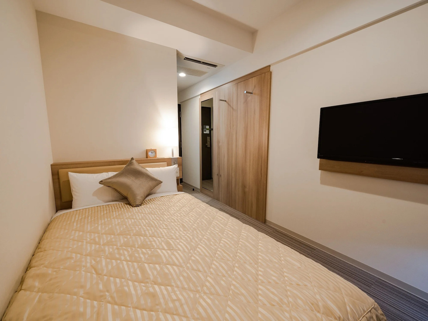 Photo - Four Points Flex by Sheraton Osaka Kitahama