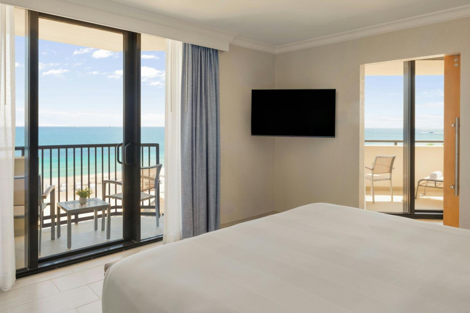 Photo - Fort Lauderdale Marriott Harbor Beach Resort & Spa