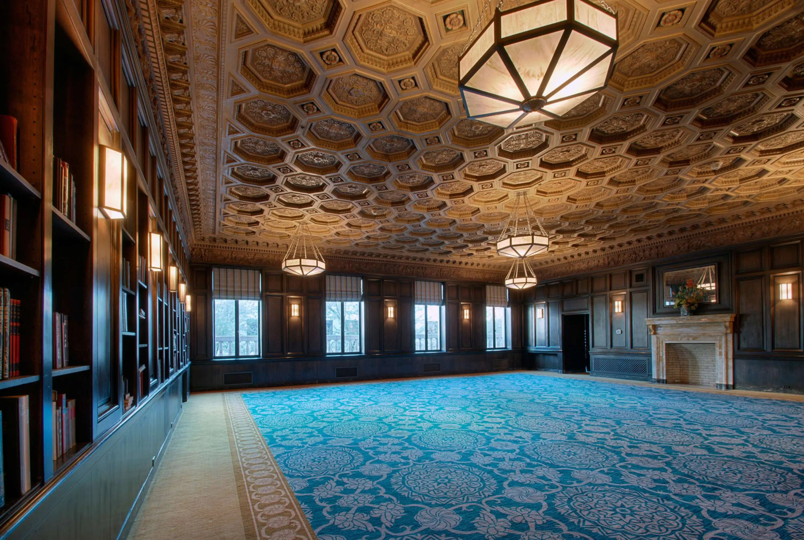 Photo - Sentinel Hotel