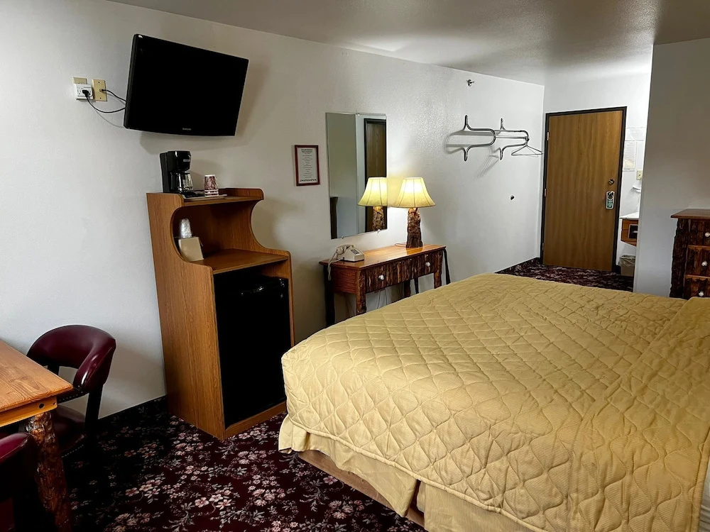 Photo - Buffalo Bill's Antlers Inn