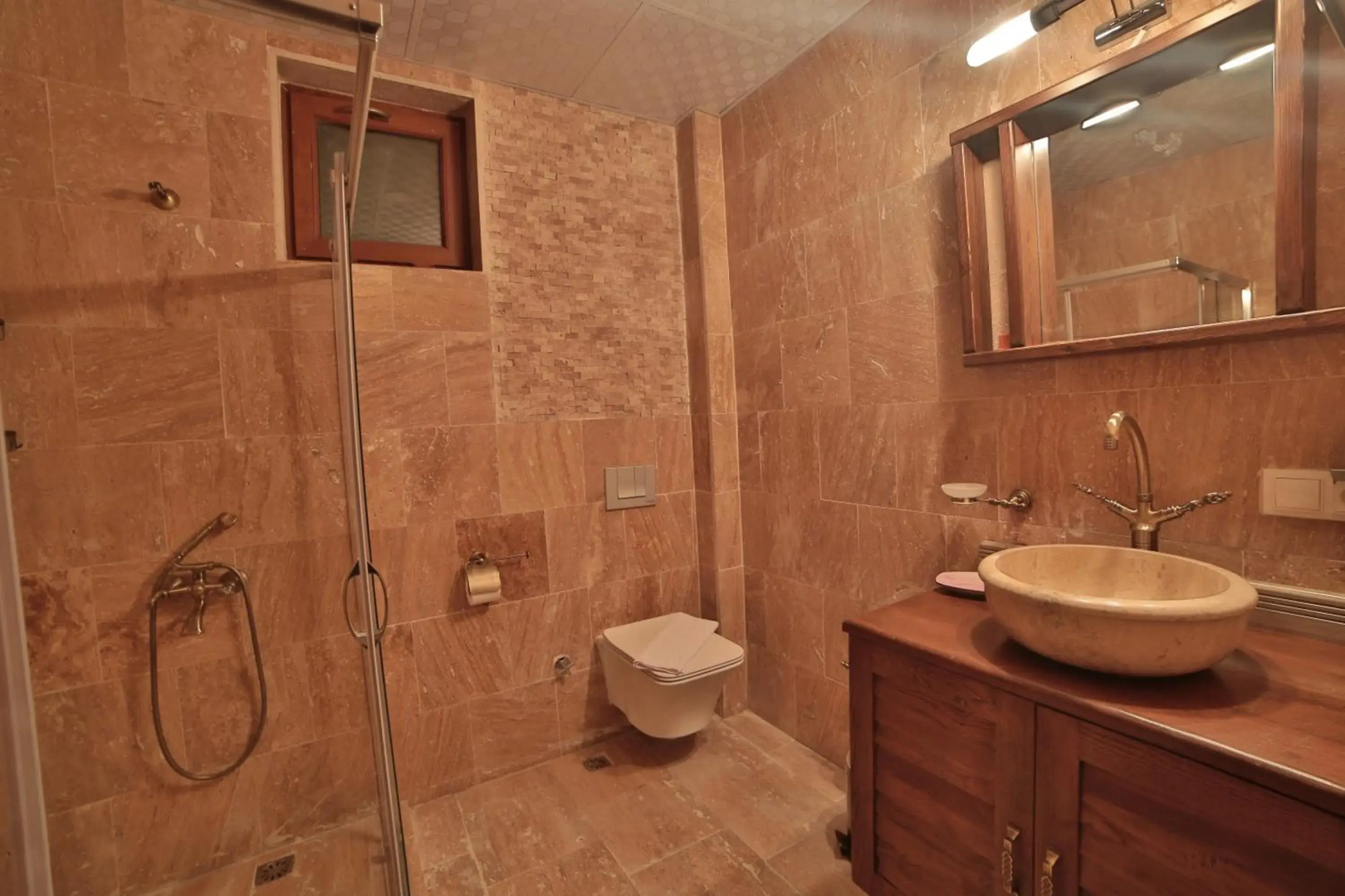 Foto - Caravanserai Inn Hotel