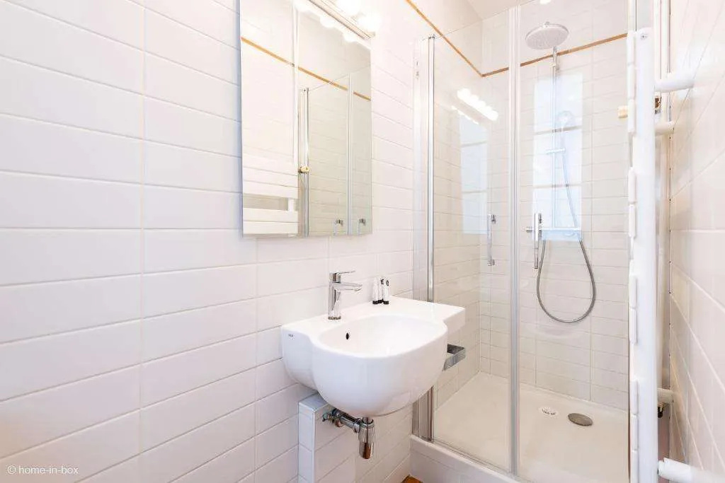 Photo - HotelHome Paris 16
