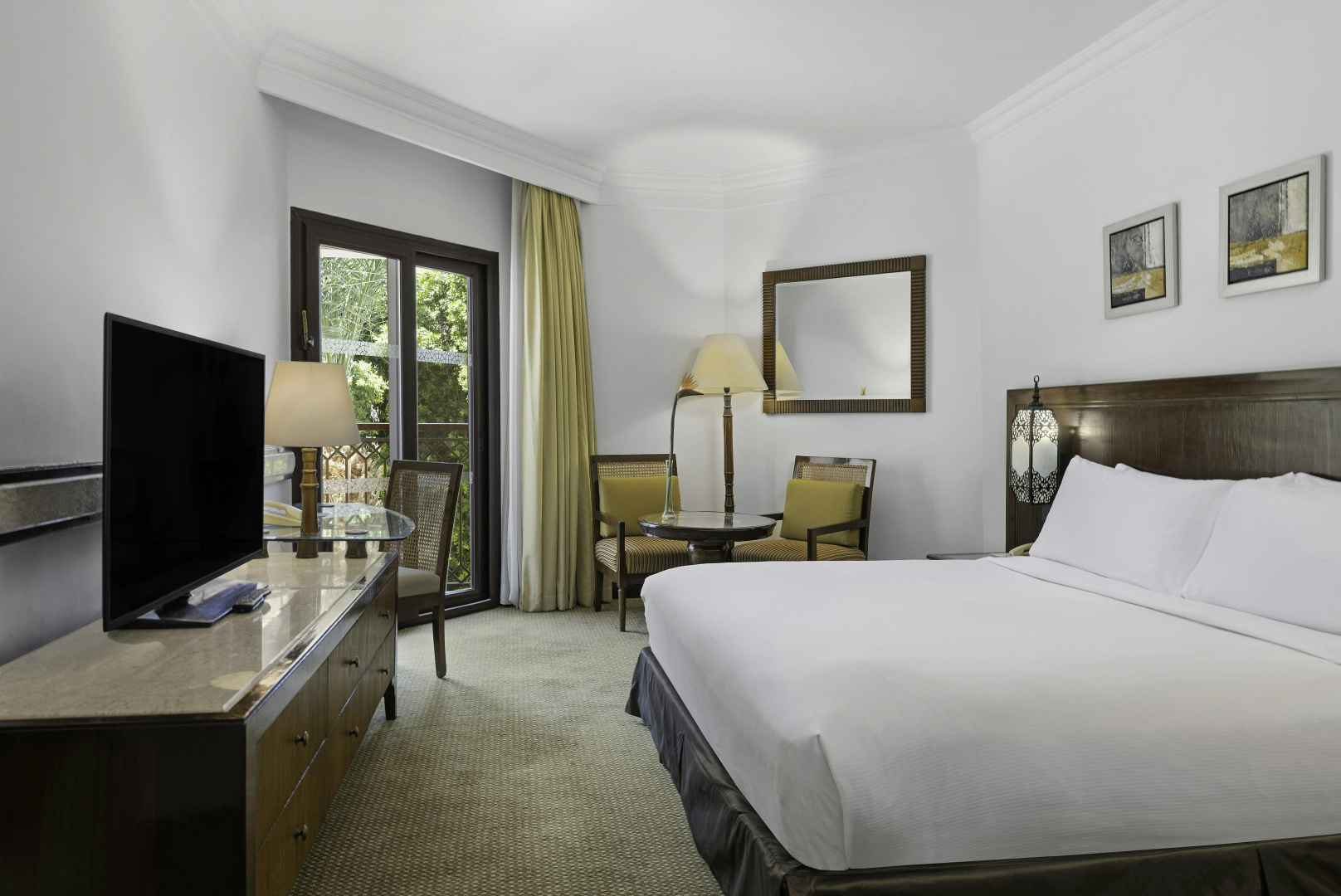 Photo - Hilton Luxor Resort & Spa