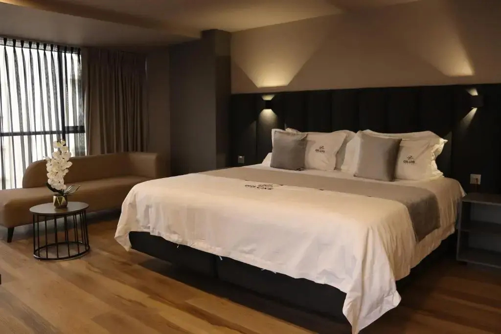 Foto - Giluxe Hotel