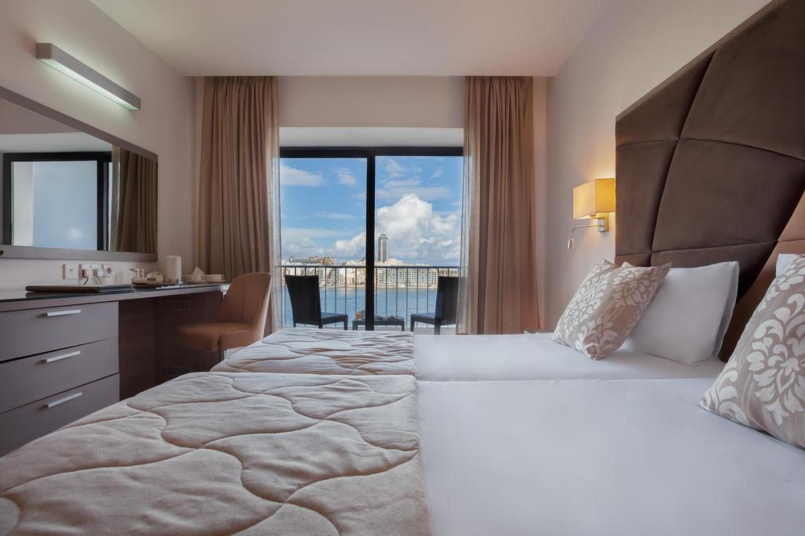 Foto - Plaza Regency Hotels