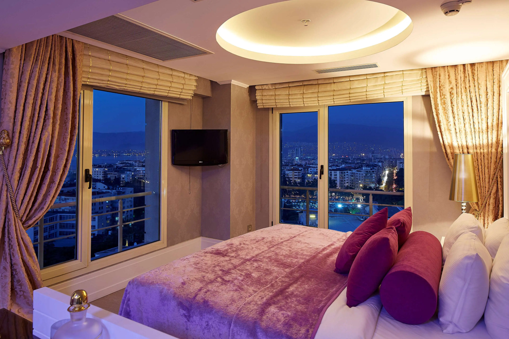 Foto - Doubletree By Hilton Hotel Izmir - Alsancak