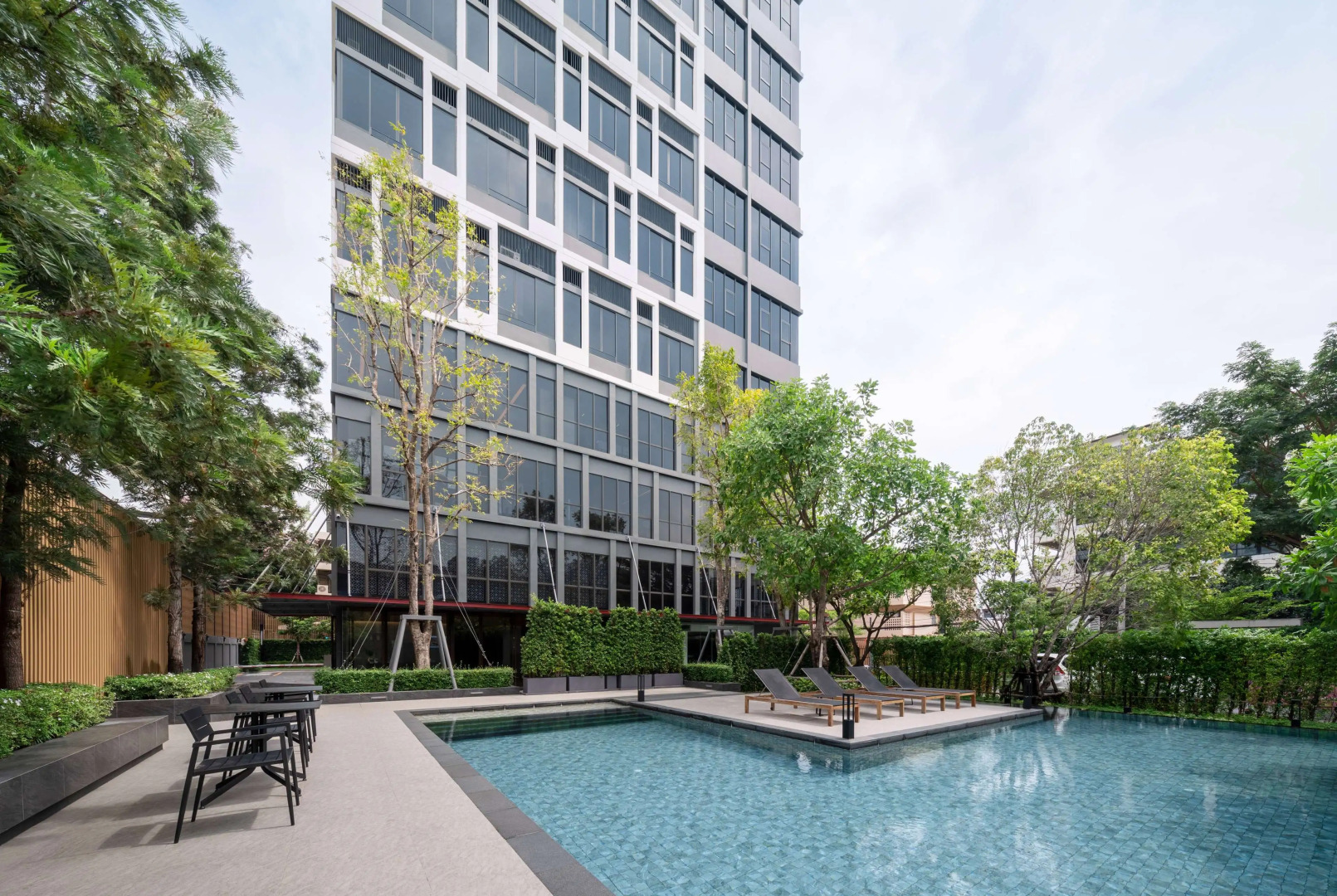 Photo - Ramada By Wyndham Bangkok Sukhumvit 87
