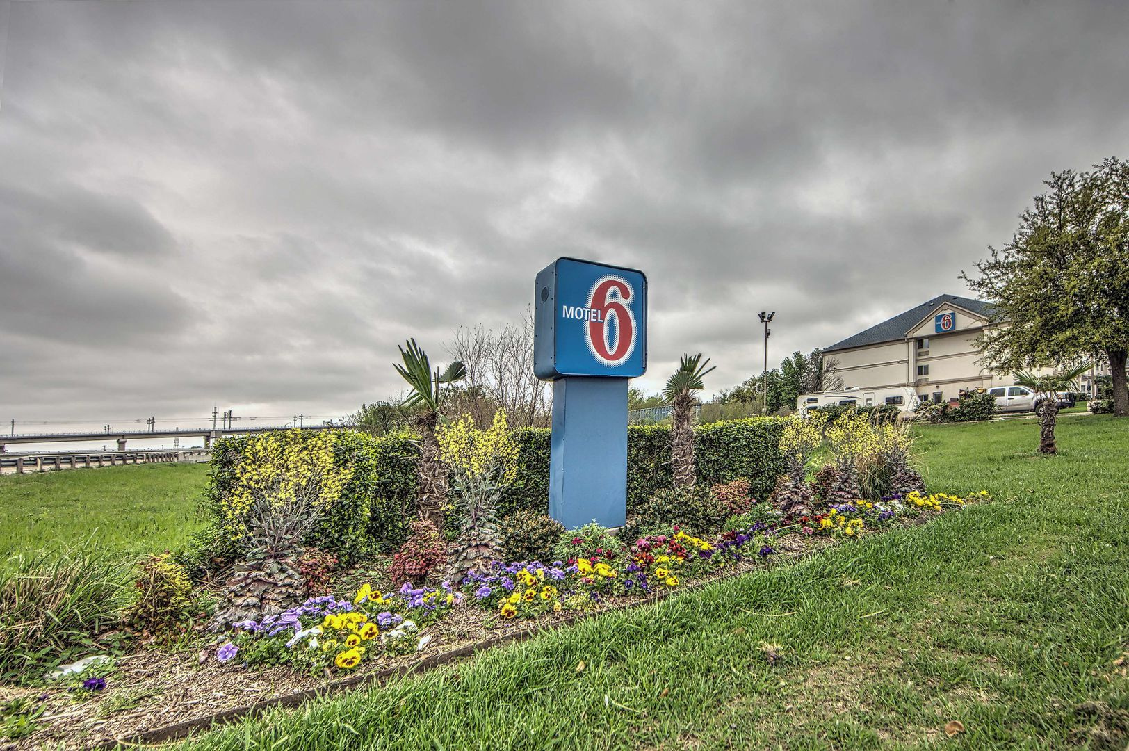 Photo - Motel 6 Dallas, TX - Northwest