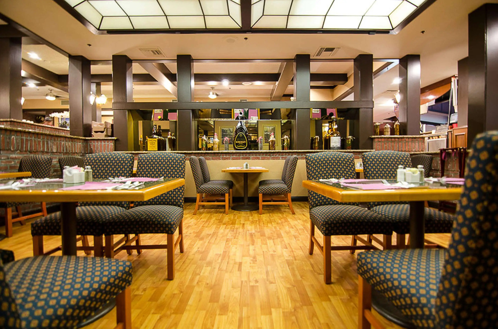 Photo - SureStay Plus Hotel by Best Western Reno Airport