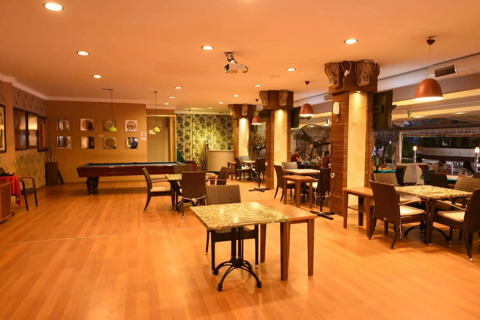 Photo - Park Hotel
