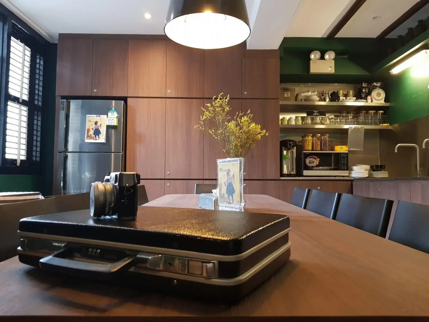 Foto - Wink at Mosque Street