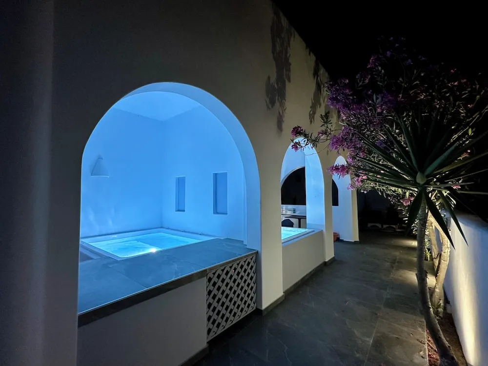 Photo - Miracles Suites by Anastasia Princess, Adults Only