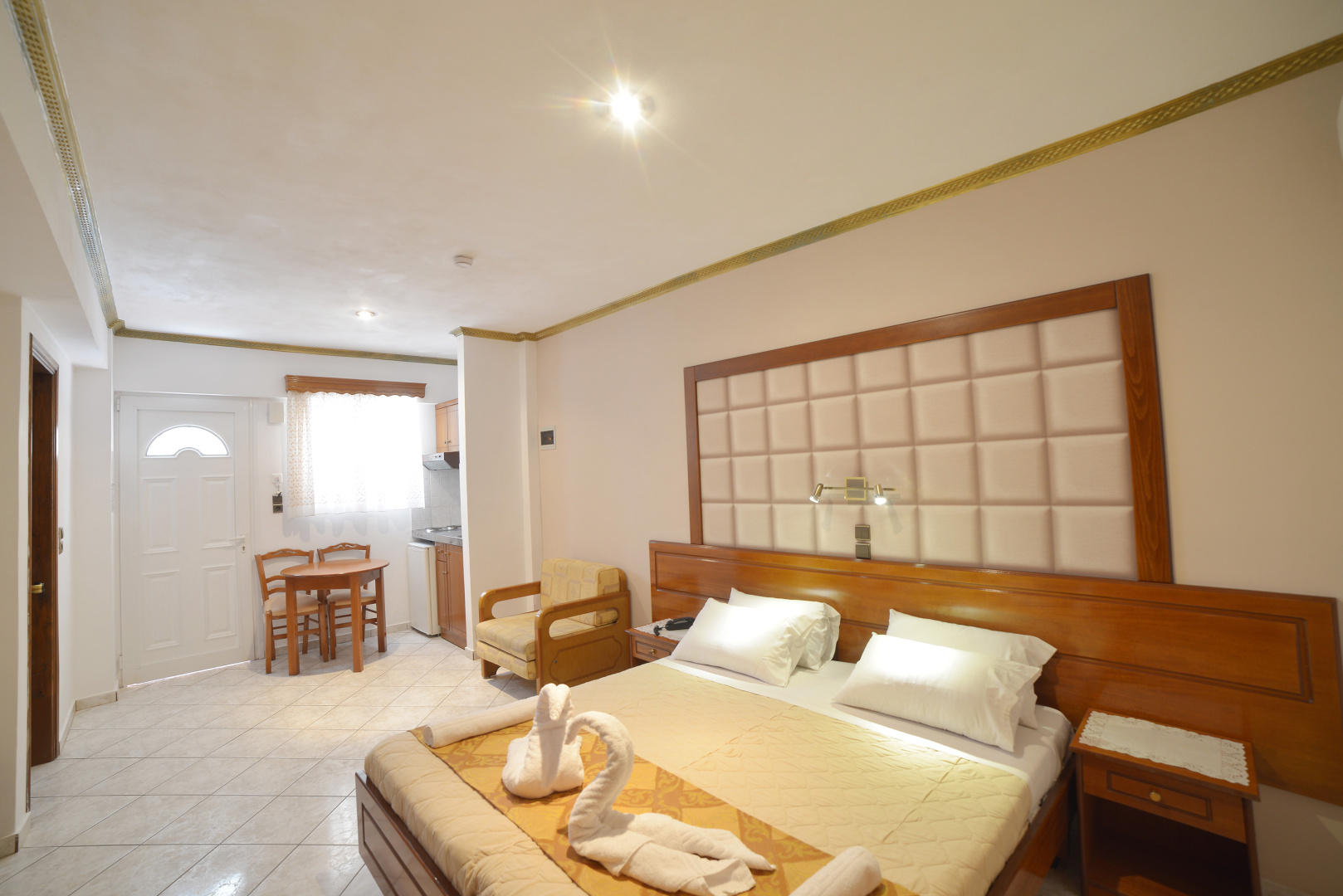 Photo - Angelina Hotel & Apartments