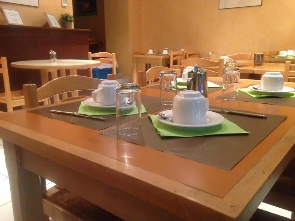 Foto - Hotel Des Remparts Perrache