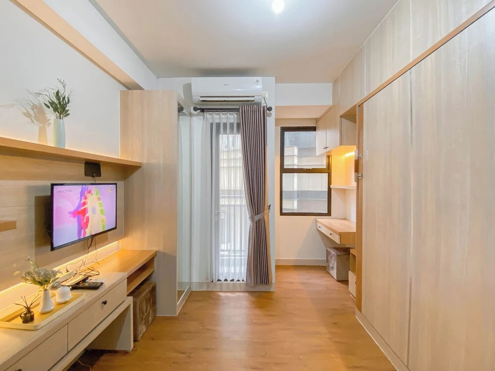 Good Place and Cozy Studio at Transpark Cibubur Apartment