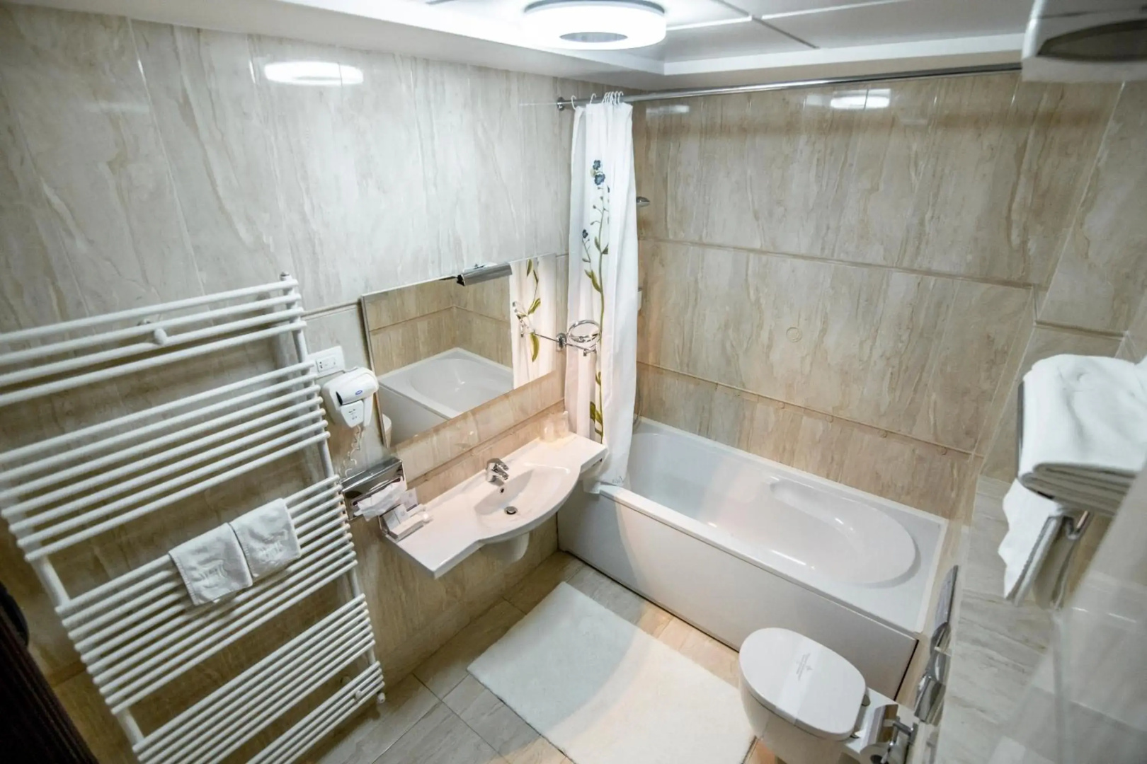 Foto - Hotel Golden House