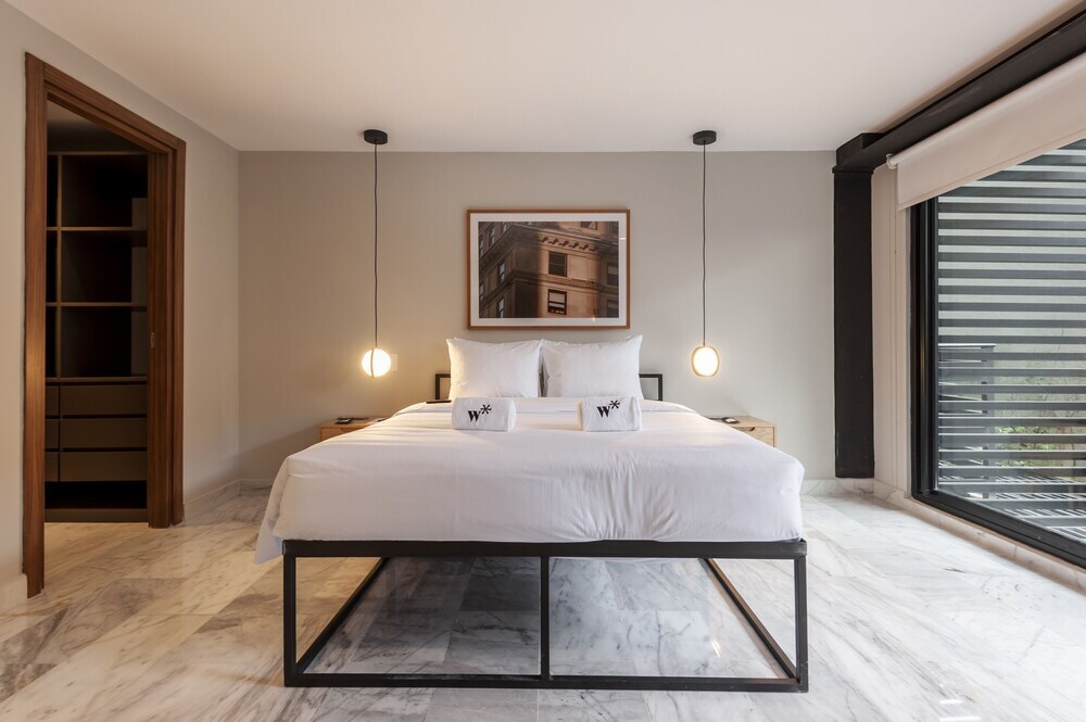 Photo - Arquimedes 138 by Wynwood House