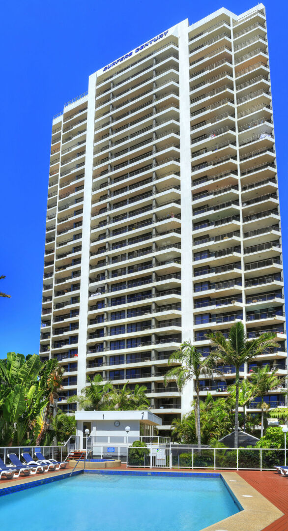 Photo - Surfers Century Oceanside Apartments