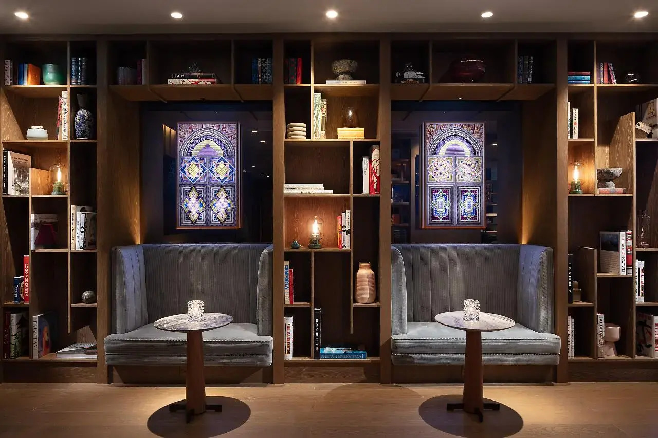 Photo - The Hari Hong Kong