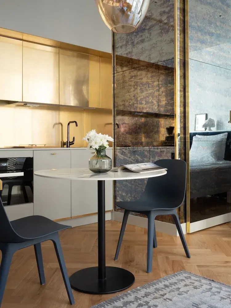 Photo - Bob W Helsinki Ullanlinna