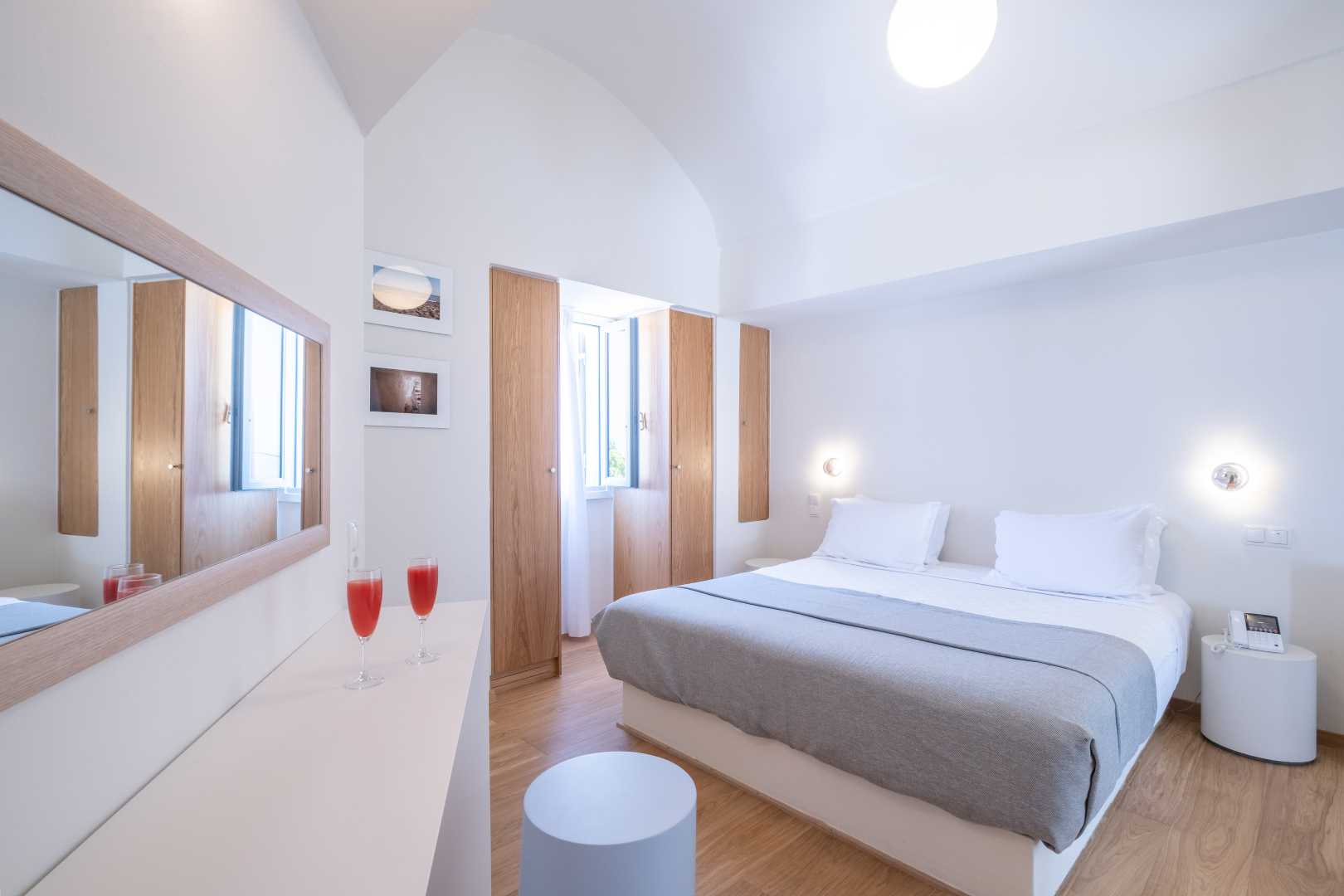 Photo - Xenones Filotera