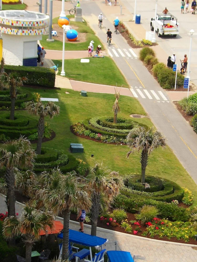 Foto - The Breakers Resort Inn