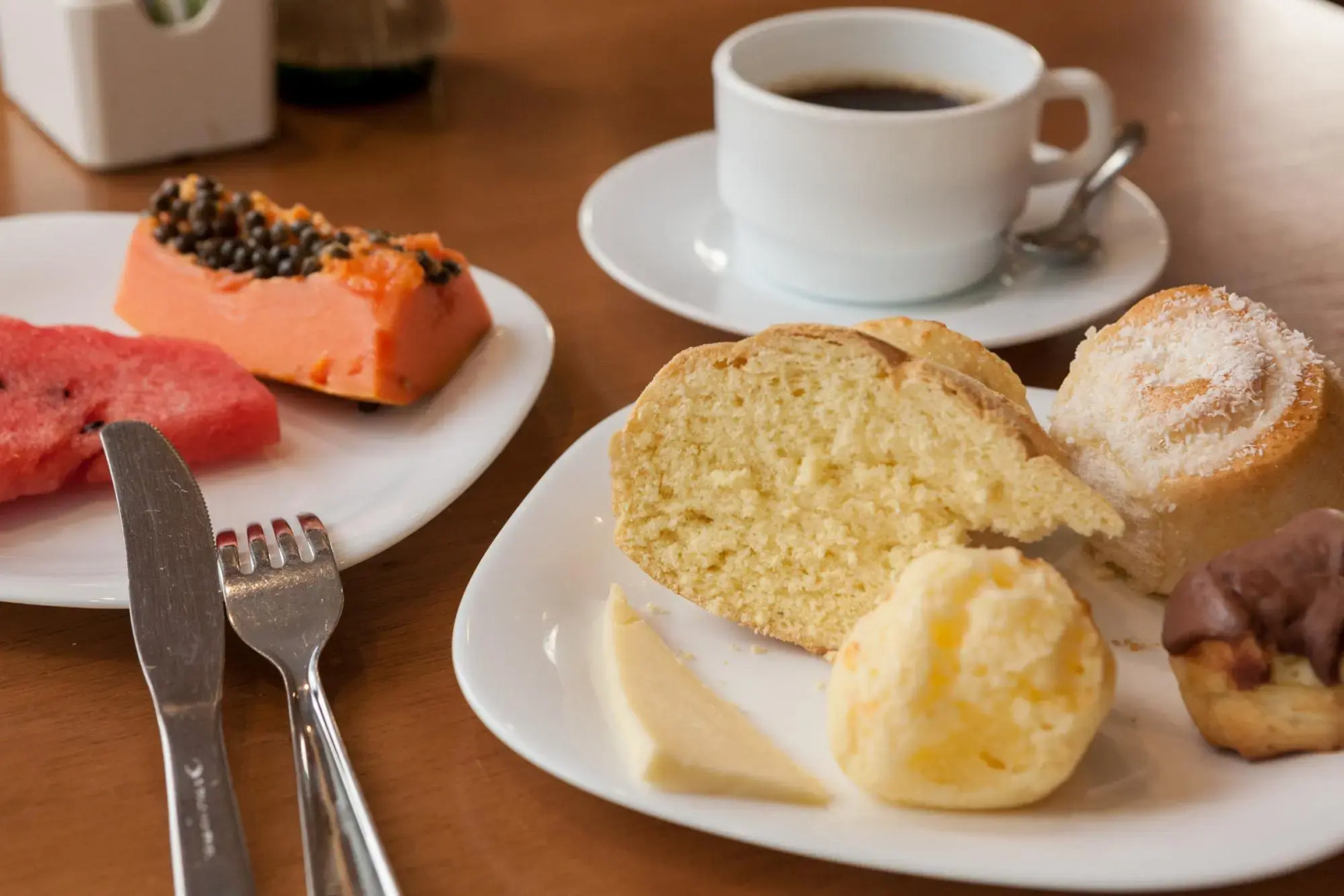 Foto - San Diego Express Barro Preto