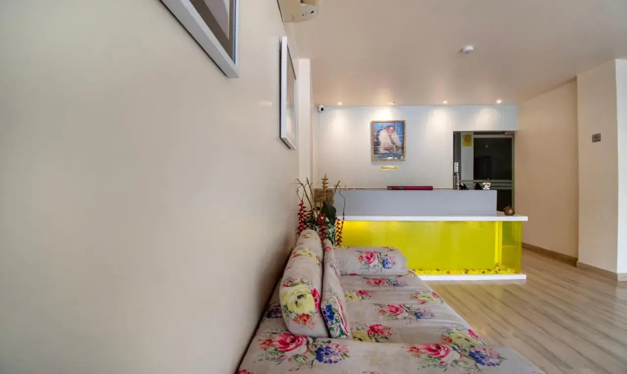 Photo - Treebo Ace Luxe