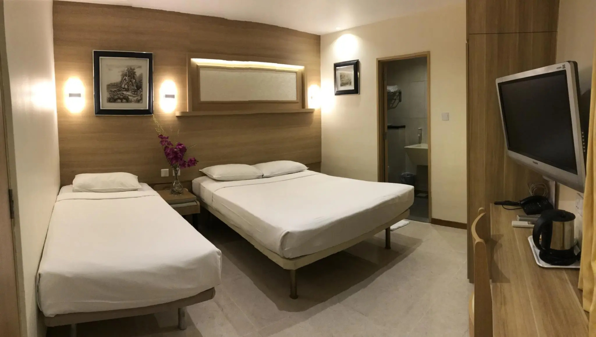 ROBERTSON QUAY HOTEL
