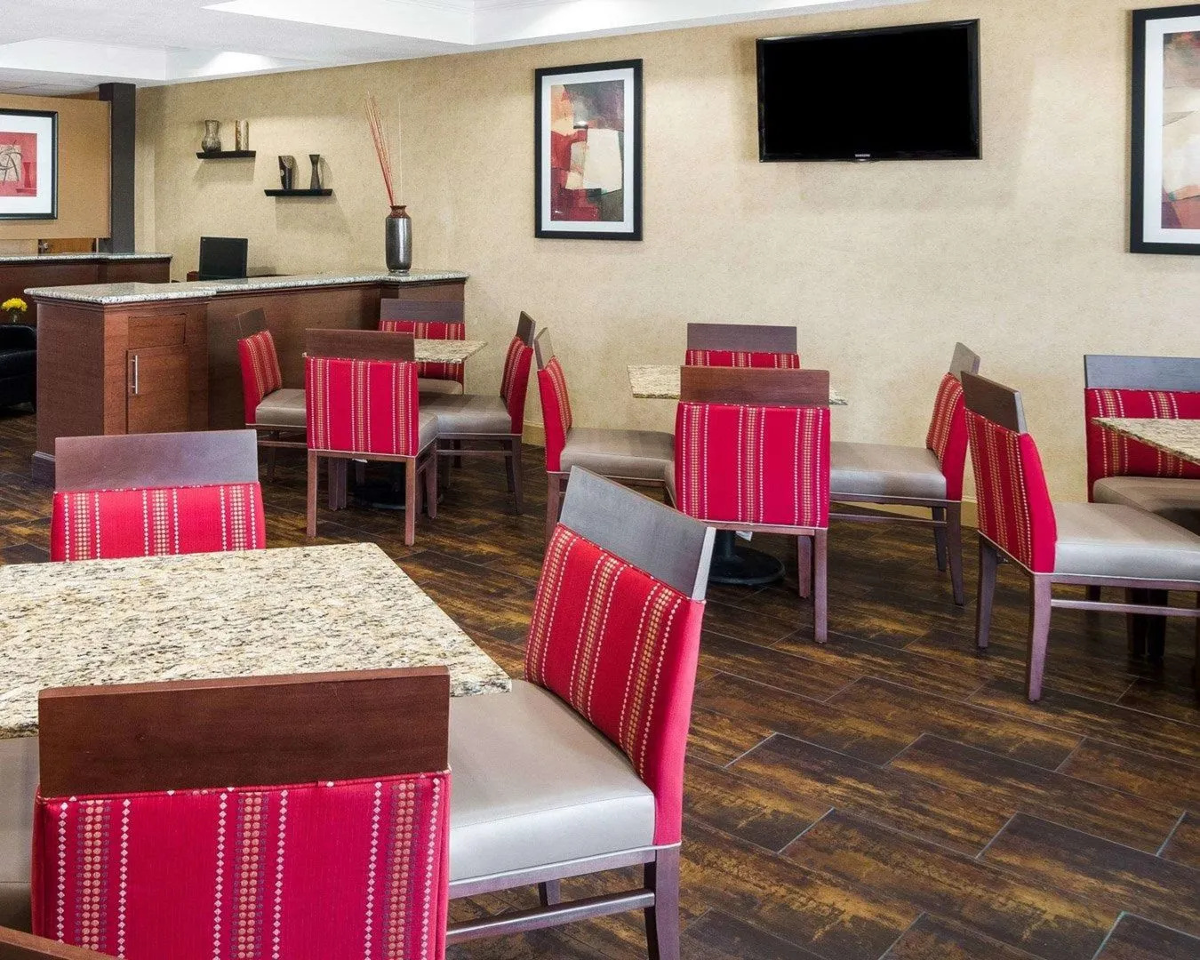 Photo - Quality Suites Irving-Las Colinas