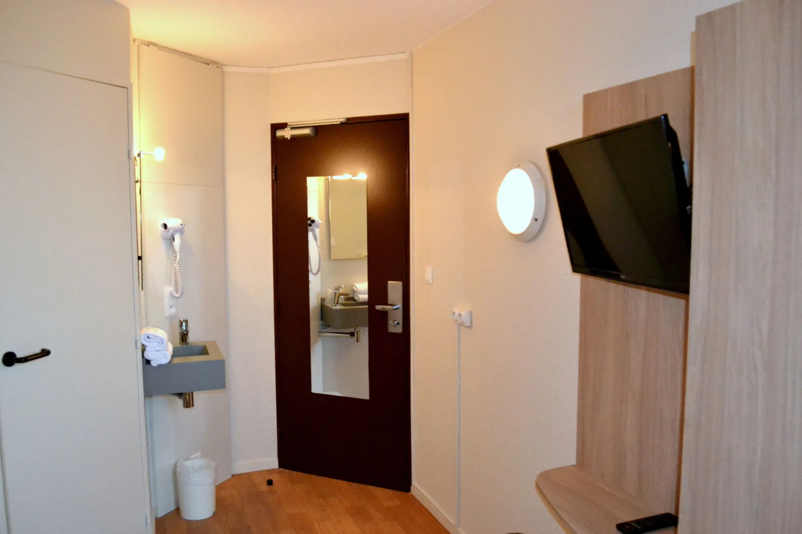 Foto - Brit Hotel Tours Nord